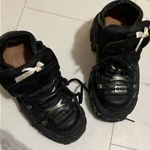 New rock platform boots